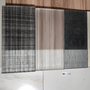 331 441 551 332 442 552 Metal Mesh Fabric Laminated Glass Sandwich Glass Toughened Glass China Factory